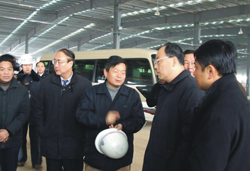 武漢市市長阮成發到公司漢南工業園考察